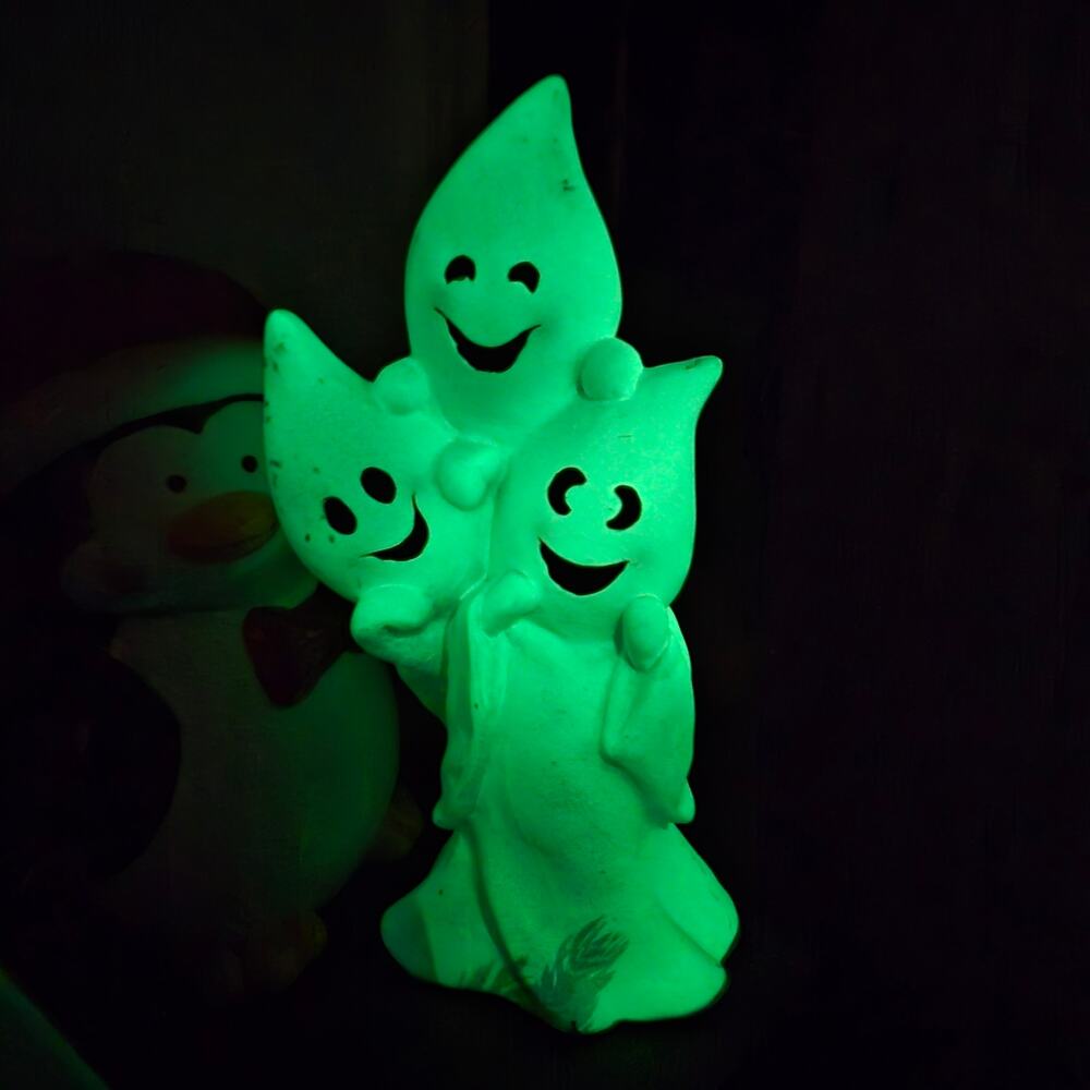 Vintage Glow in the Dark Ceramic Ghost Trio Figurine – Luminous Halloween Decor